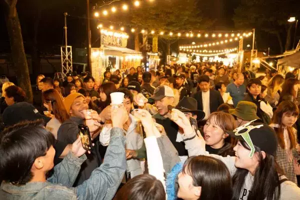 「代々木公園で音楽とグルメ体験が楽しめる「東京ナイトマーケット」が開催！」の画像