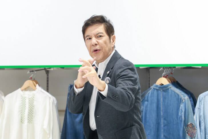 ロッチ・コカドが刺し子体験！関根勤に世界でひとつのジャケットをプレゼント