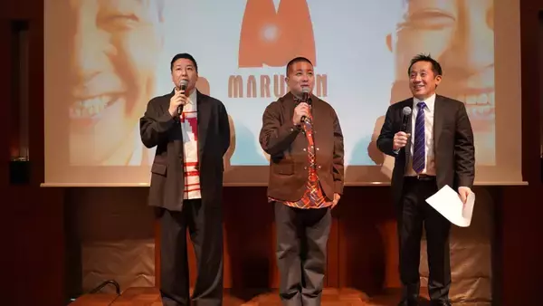 新入社員52名の門出を祝福！マルハン東日本入社式にチョコプラがサプライズ出演