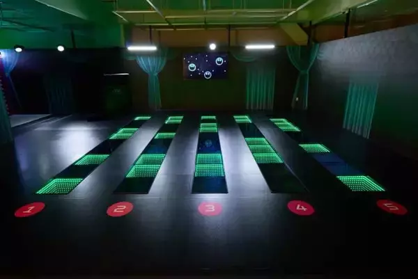 「「イカゲーム」作中の6つのゲームをリアル体験できるイベント「Netflix 渋⾕リアル・イカゲーム」オープン！」の画像