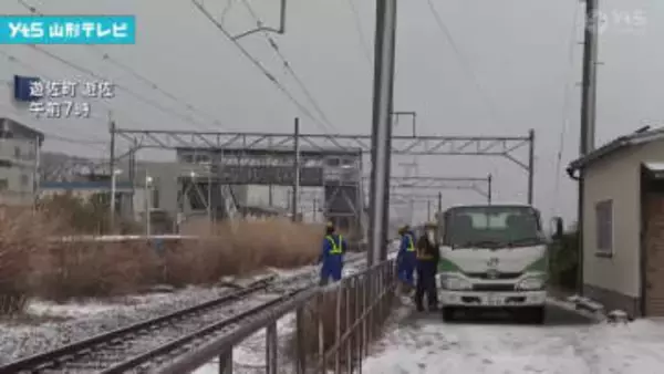 JR羽越線で回送列車と乗用車が衝突