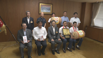鶴岡東 甲子園での活躍を誓う 高橋副知事を表敬訪問