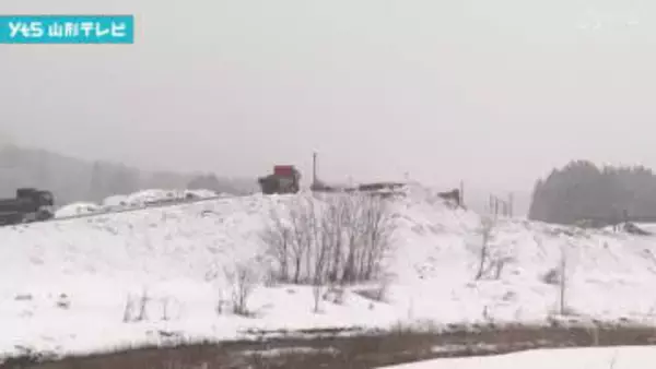 長井市の砕石場で作業員死亡 重機2台に挟まれる