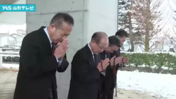 天童市いじめ自殺から12年を迎え新関市長らが現場で献花し再発防止を誓う