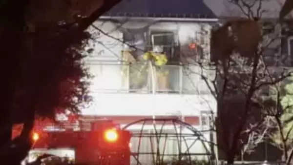 モバイルバッテリーから出火か　山形市で住宅火災