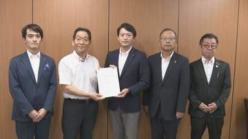 “財政悪化”で「起債許可団体」に転落の兵庫県　市町村代表らが県に要望書提出「公共工事1割削減は影響大きい」懸念の声相次ぐ