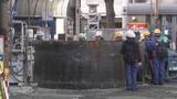 「【速報】梅田の地中から「管」一夜明け残り1.6メートルまで沈下…新御堂筋の通行止め「継続」大阪市会見　現場では復旧作業続く「あと数日かかる見込み」12日は地盤固める薬液注入」の画像1