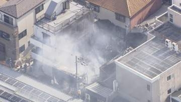 【京阪・伏見稲荷駅前】和牛専門店など全焼する火事　 男性従業員1人軽傷