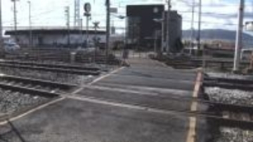 【速報】“信号待ち”中国人観光客2人死亡の山陽電鉄踏切事故　遺族が約1億4000万円賠償求め提訴 神戸地裁