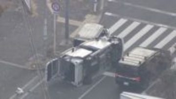 【速報】大阪外環状線で「車1台が横転」5台前後の多重事故　7人が病院搬送　大阪・富田林市