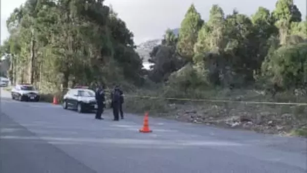 滋賀・米原市の雑木林に布団にくるまれた女性遺体　近くには愛犬の死骸も　滋賀県警が外国籍の男を逮捕