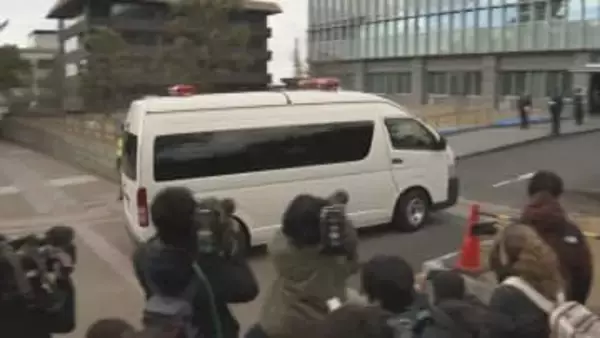 【速報】山上被告にまもなく判決　被告が奈良地裁に到着、このあと午後1時半に開廷　安倍元首相銃撃事件