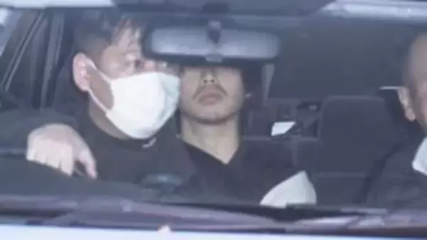 「女性は壁にぶつかり転倒したが接触した認識はない」車で自転車に“幅寄せ”　殺人未遂疑いで男逮捕