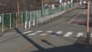 男性を車ではねて死亡させ、逃げた疑い　68歳の女逮捕「人をひいたとわかれば必ず通報する」容疑否認