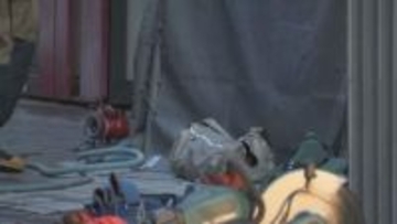 「車がぶつかったのかと思った」船場のビルで火事　男性2人重傷　約1時間半後に消し止められる