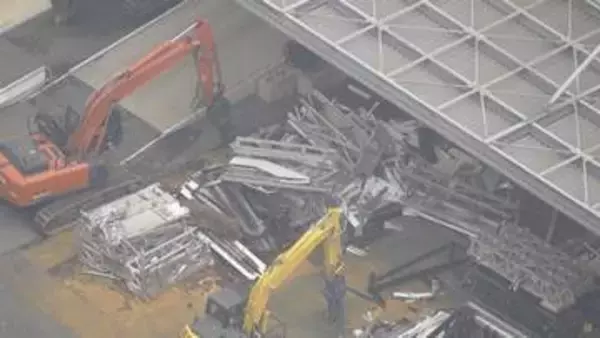 重さ10トンのエレベーター落下　62歳の男性死亡　解体作業中か　 シャープ旧ガラス工場　大阪・堺市