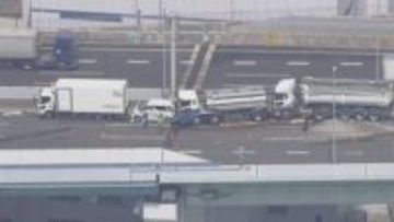 【速報】阪神高速湾岸線で車両７台が絡む事故　けが人の情報も　神戸・東灘区