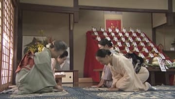 芸妓や舞妓が一年のお礼と新年の挨拶をする伝統行事「事始め」　京都の花街は早くも新春の雰囲気に