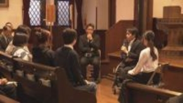 「生かされた。人は1人では生きていけない」事故で両脚を切断した負傷者が講演　JR脱線事故21年