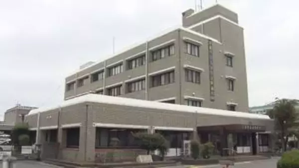神戸市立中学校の教員の男（23）を逮捕　面識ある少女にわいせつ行為か　3日に中学生にわいせつ動画要求し逮捕