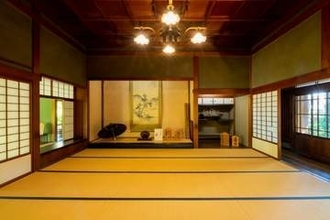細木数子氏が遺した15億円の資産承継。「事業承継」は個人の相続と何が違うのか？税理士が解説