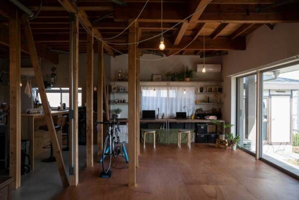 築約30年の家をリノベーション好きな時代のテイストでまとめられた室内空間