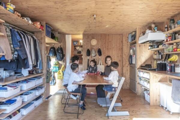 32㎡の仮の住まい　狭さが気になったら増築すればいい