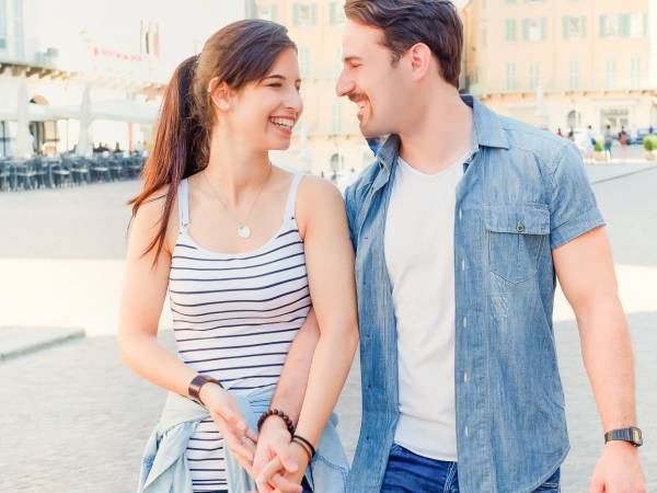 男性の星座別・落ち込んでいるときに女性にしてほしいこと