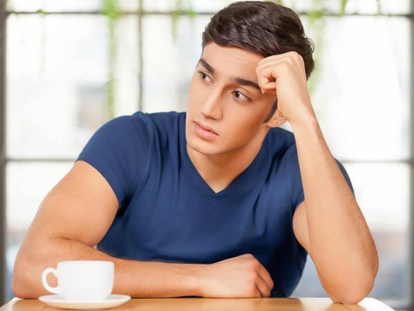 ひとりになりたいんです…男性が恋に積極的になれない時期って？