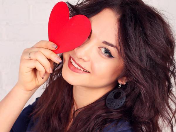 モテる人のLINEには特徴があった！なぜか男性が惹かれるポイントとは？