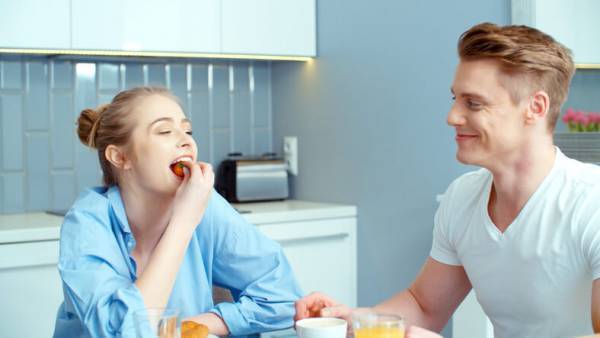 意外といい子かも…？男が好感を持つ「部屋に置いてあるモノ」