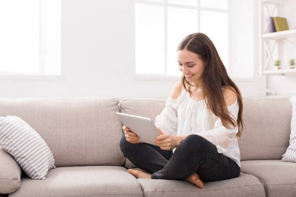 女神さまなの？在宅勤務でホッ！彼女の癒しLINE