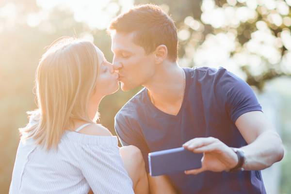 A型男性の恋愛傾向！本命の女性のためになら「できること」