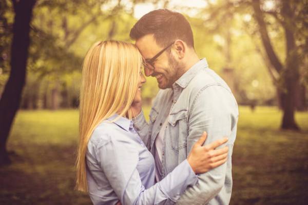 思わずムラムラしちゃいます！男性がつい興奮してしまう女性の何気ない言動