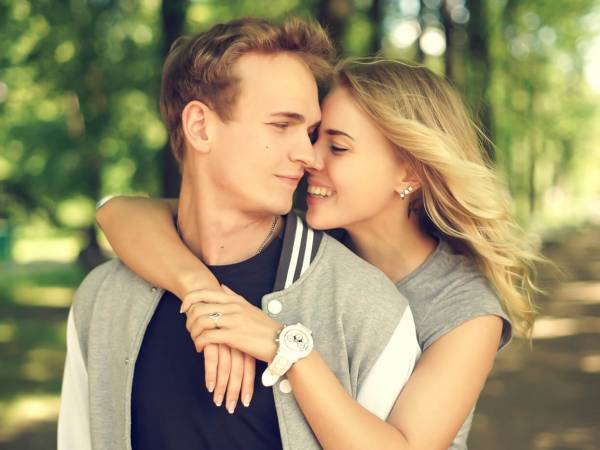 星座で相性を占う♡「結婚してもまるで恋人同士」なカップルTOP5