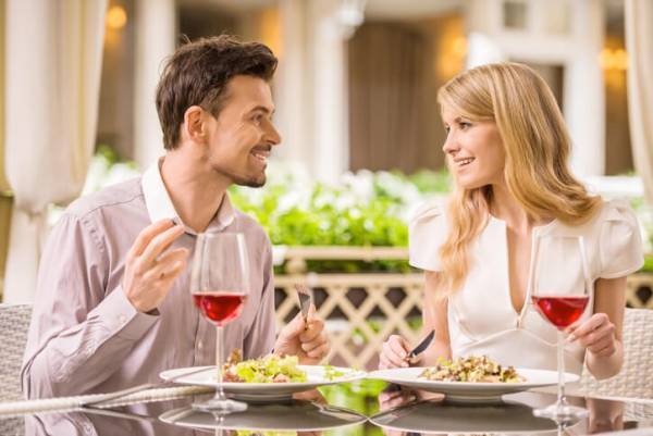 経験者に聞いた！年下男子と付き合うのに向く女性・向かない女性