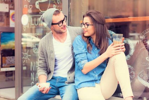 【後編】男性の星座でわかる！彼が「本能的に」ベタ惚れしちゃう女性のタイプって？