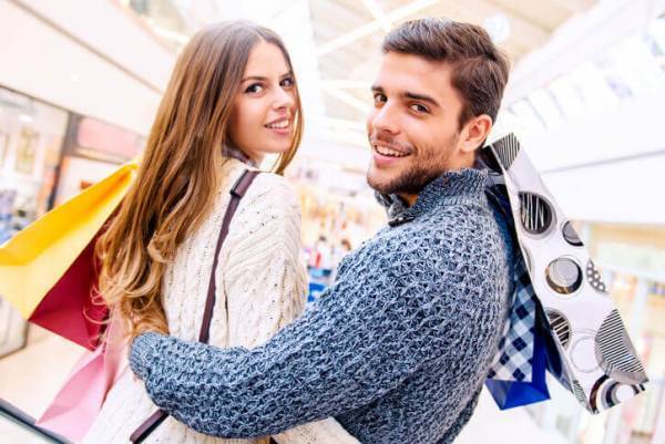 【前編】星座占いが暗示する：「運命の男女」と2人が出会うタイミング【5選】