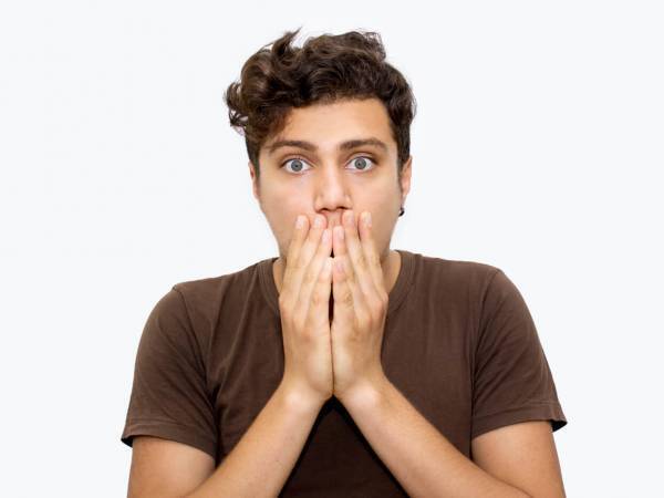 嫌われる可能性大！男性が「勘弁してほしい」と思う３つのNG行動とは