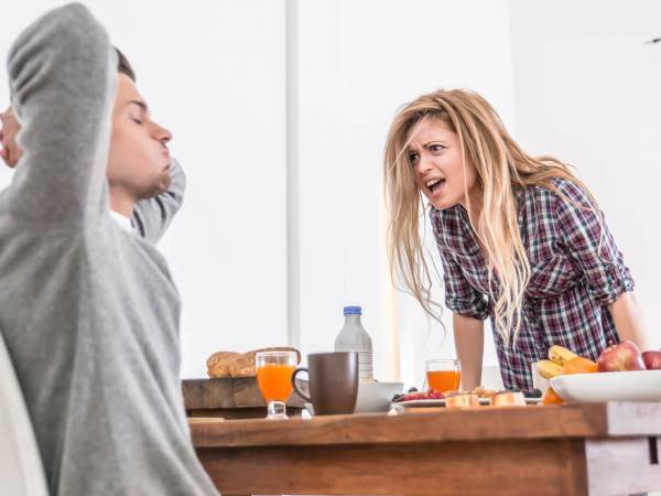 もうやめてくれー！男性が彼女から「別れたくなる」瞬間