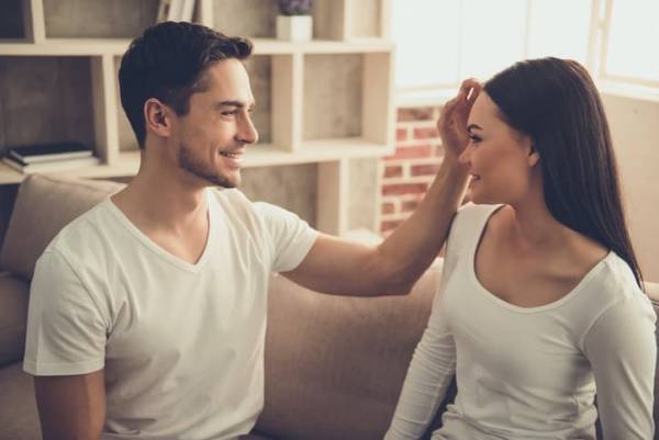 脈ありを見極め！男性が「好きな子にだけすること」4つ