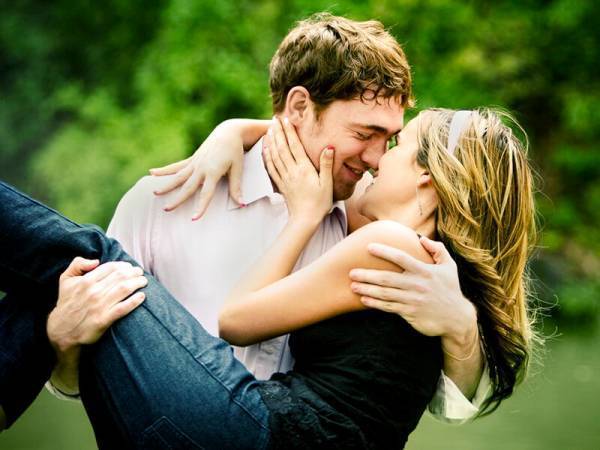 結婚の確率が上がる！彼とのお付き合いを「秘密にする」メリット