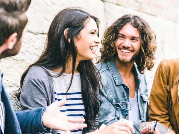 この子と絶対付き合いたい と思わせる 男性がどハマりする女性の特徴 21年6月25日 ウーマンエキサイト 1 3