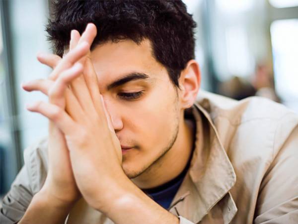 男性が思わせぶり行動をする理由と、その彼を本気にさせる方法