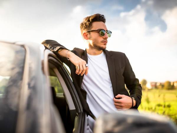 なんだかそっけない…男性の「塩対応の理由」って？