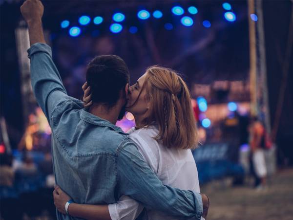 意地悪だけど…ちょっとだけ彼を嫉妬させる方法をご紹介！