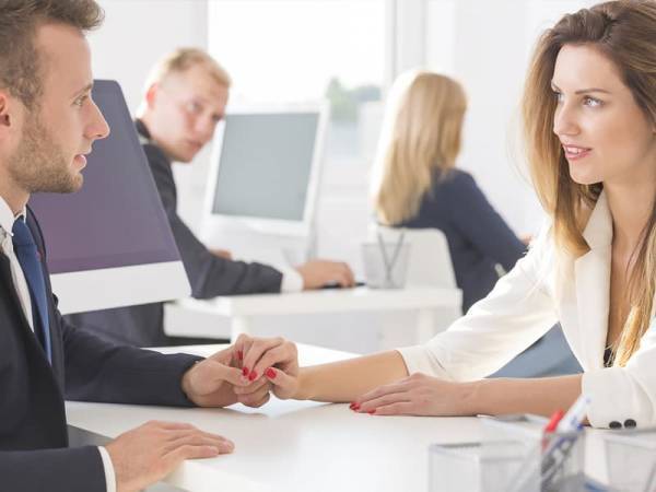 「年下男性にモテる」アラサー女性はここがちがう！愛されポイント3つ