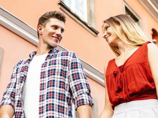 好きな人との距離が縮まる！男性と楽しく会話するためのコツ4つ