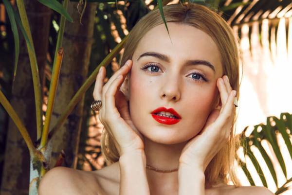 容姿は関係ない？男性が「もう一度会いたい！」と思う女性の特徴