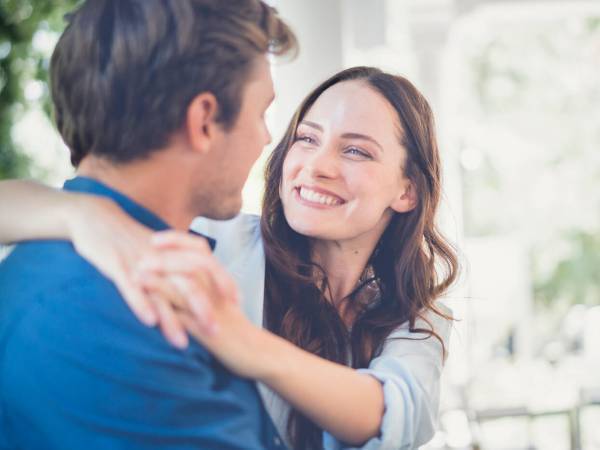 モテる女性が本命の男性だけに見せる「弱み」って？